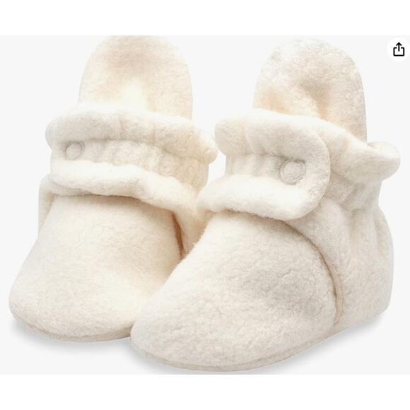 Zutano Unisex Fleece Baby Booties, Two Snap Closure - Size 6 Months - Picture 1 of 3